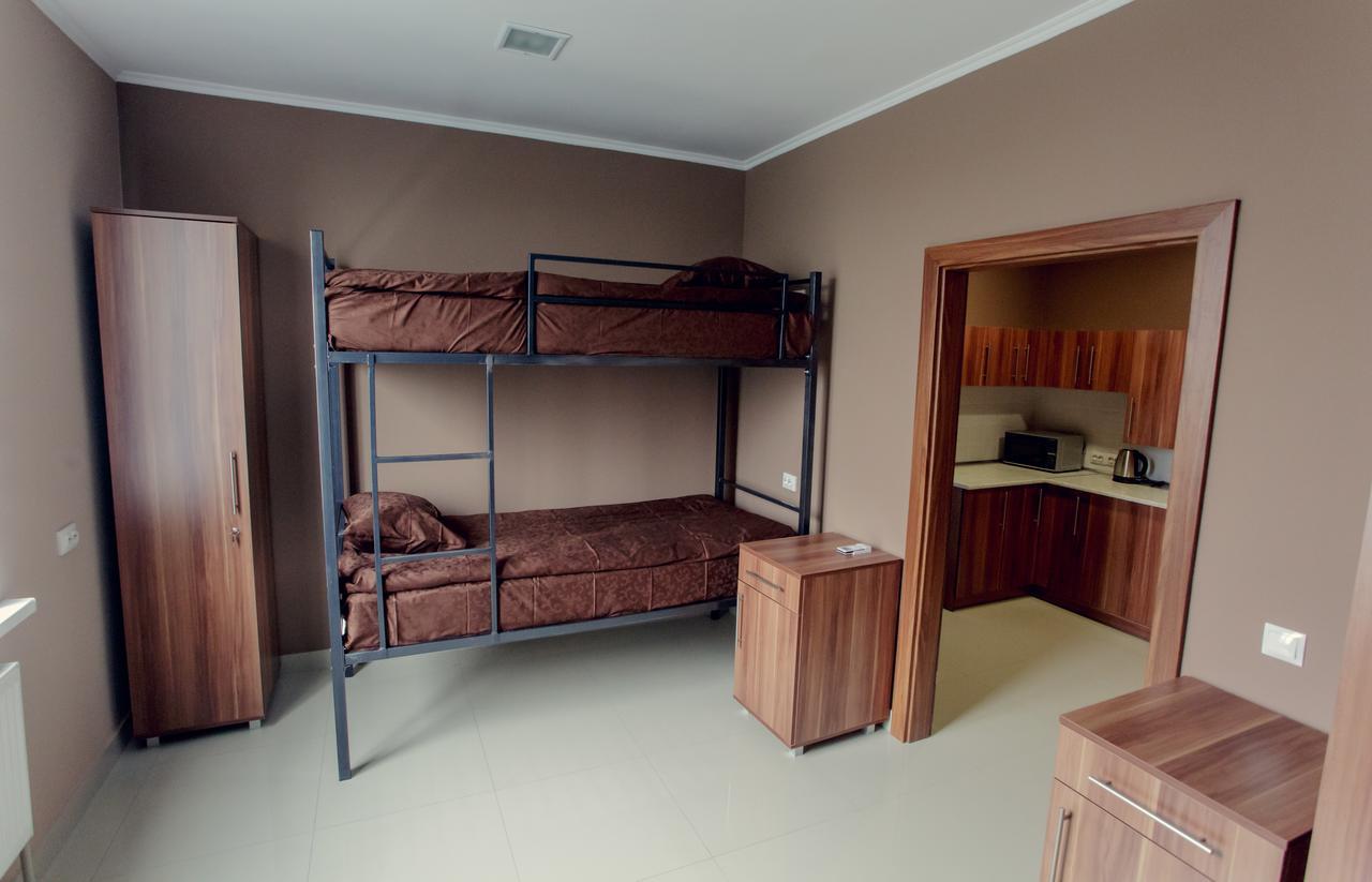 Hostel Bvt Brest Bagian luar foto
