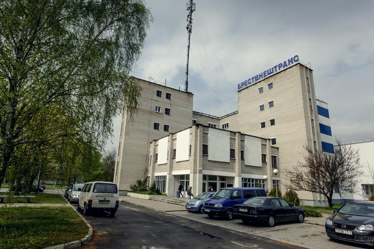 Hostel Bvt Brest Bagian luar foto